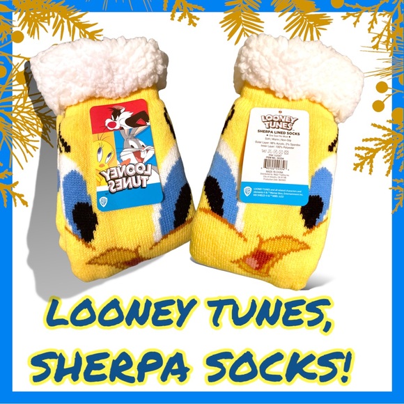 🆕 Looney Tunes Tweety Bird Sherpa Socks Limited Edition - Picture 9 of 16